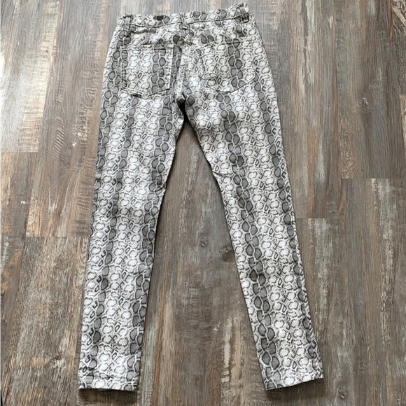 LILI SIDONIO snake print skinny jeans. - Picture 3 of 5